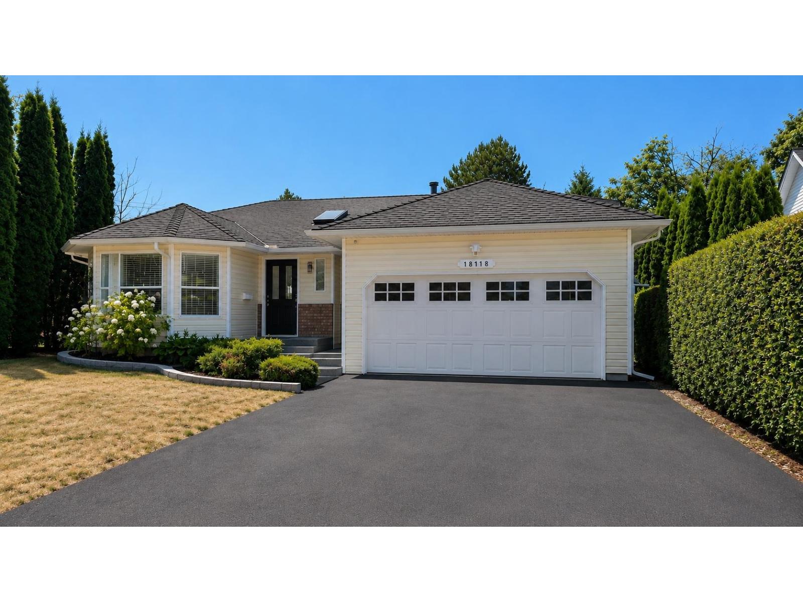 18118 Claytonwood Crescent, Surrey, British Columbia  V3S 7T5 - Photo 2 - R3150366