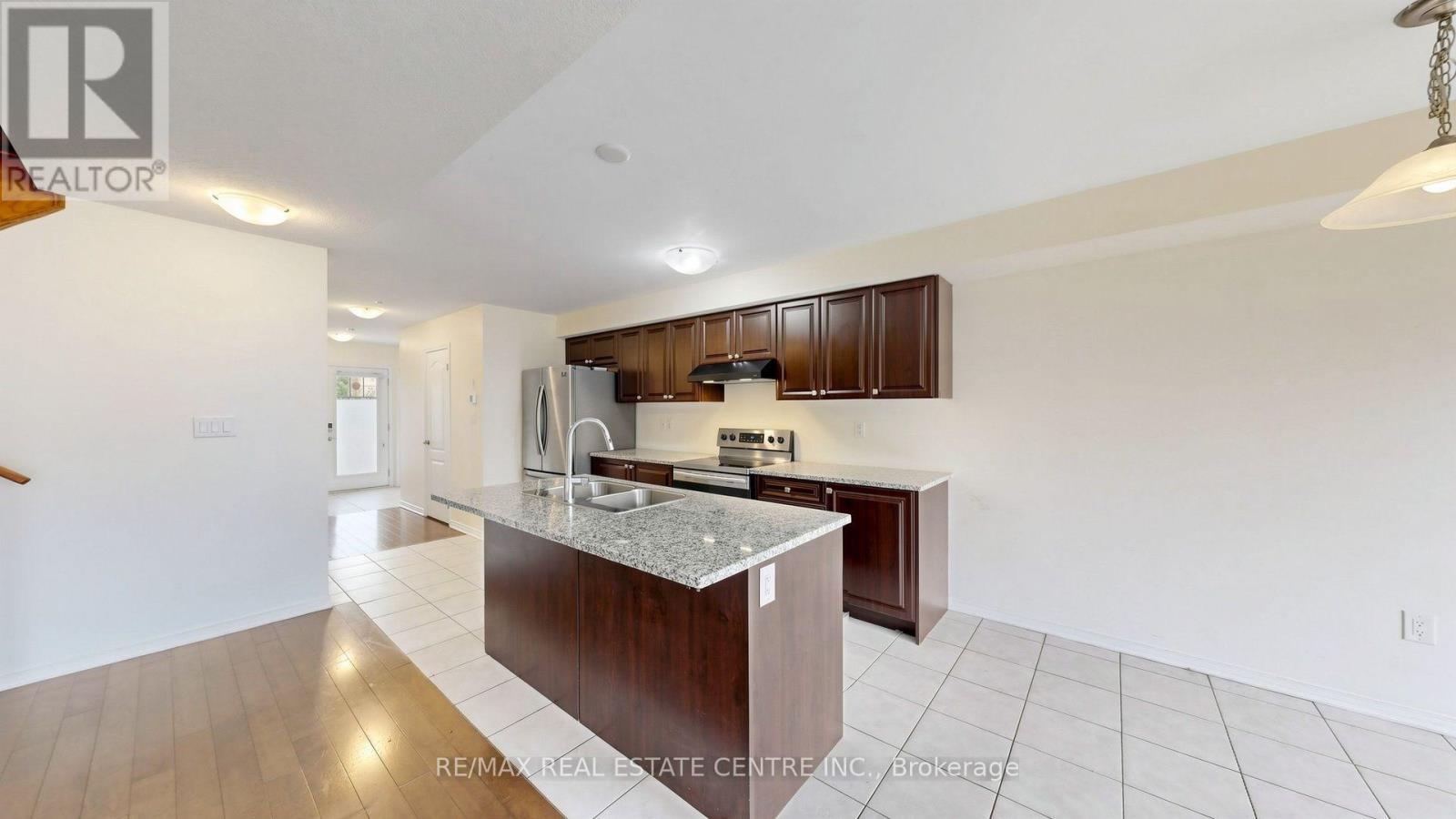 300 Bedrock Road, Hamilton, Ontario  L8J 0M4 - Photo 14 - X13654242