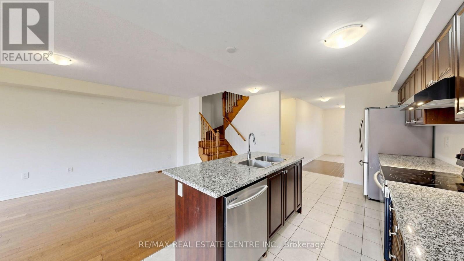 300 Bedrock Road, Hamilton, Ontario  L8J 0M4 - Photo 15 - X13654242