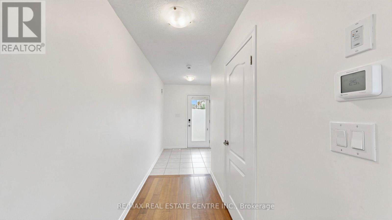 300 Bedrock Road, Hamilton, Ontario  L8J 0M4 - Photo 21 - X13654242