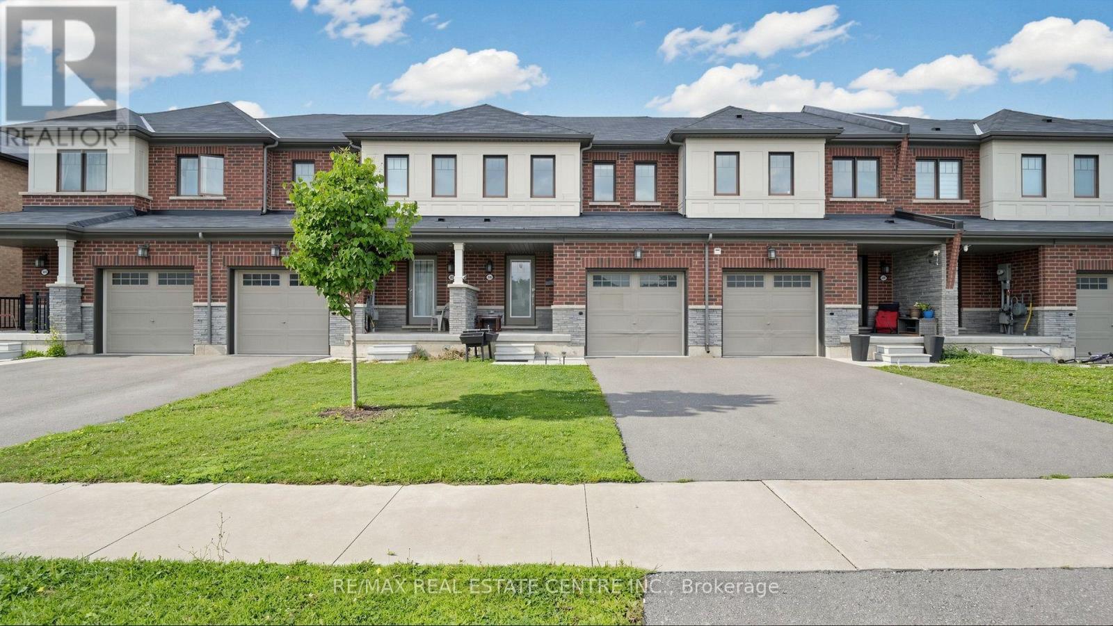 300 Bedrock Road, Hamilton, Ontario  L8J 0M4 - Photo 2 - X13654242