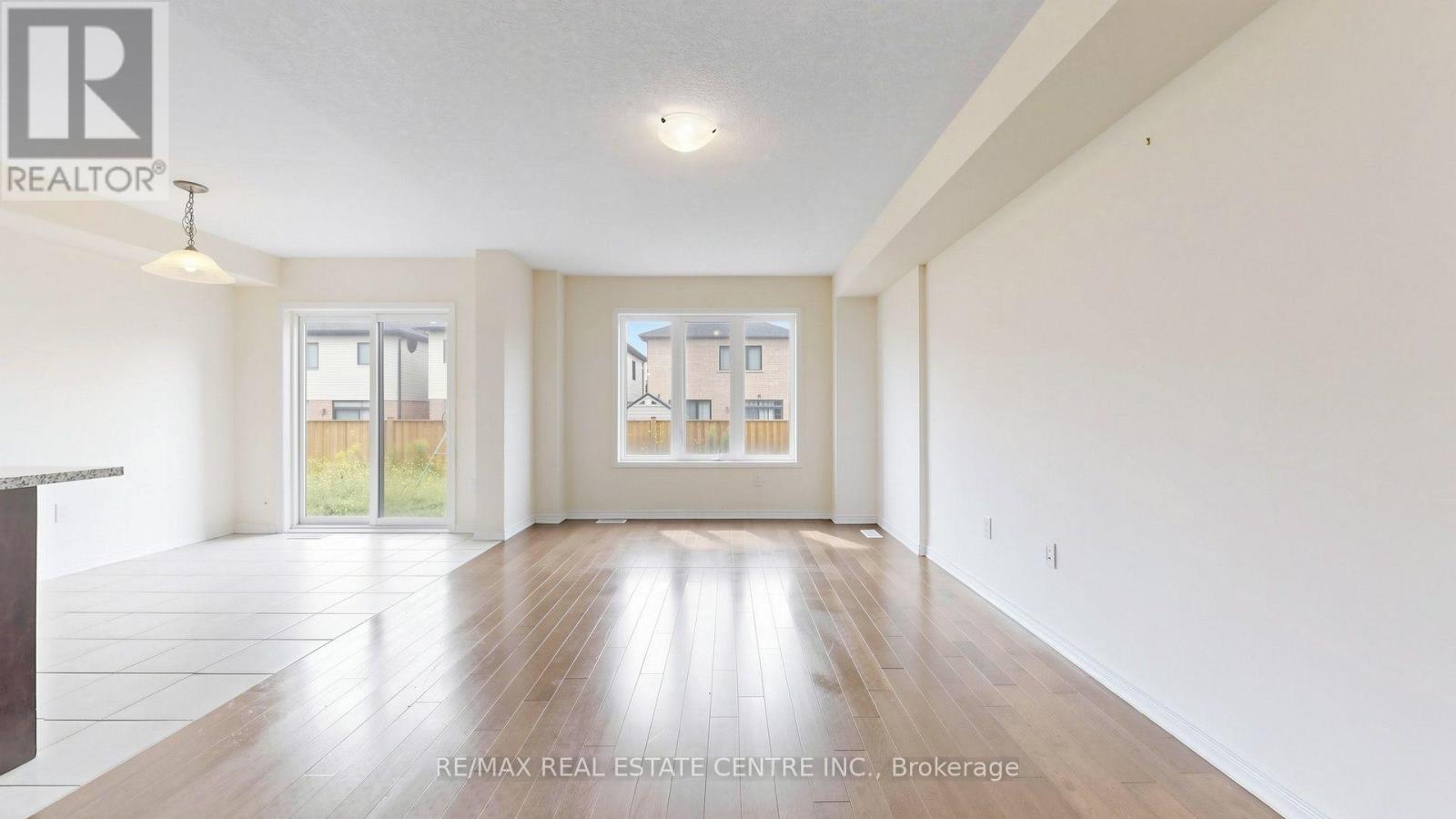 300 Bedrock Road, Hamilton, Ontario  L8J 0M4 - Photo 6 - X13654242
