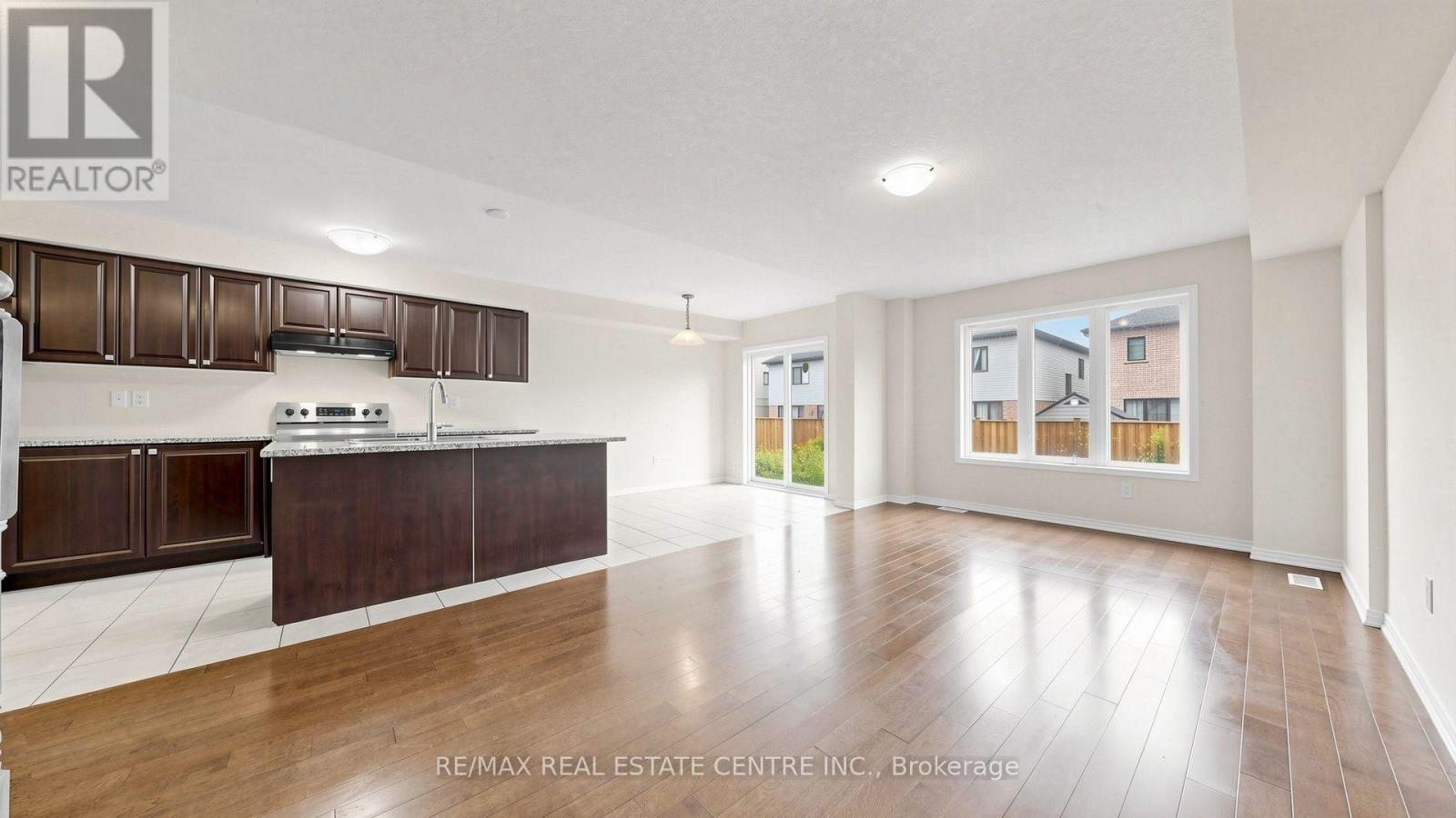 300 Bedrock Road, Hamilton, Ontario  L8J 0M4 - Photo 7 - X13654242