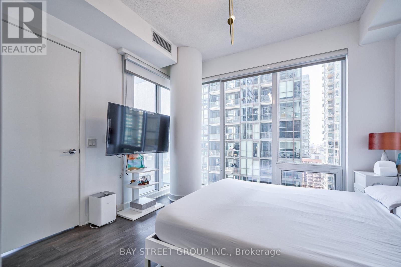 2205 - 115 Blue Jays Way, Toronto, Ontario  M5V 0N4 - Photo 27 - C13655054