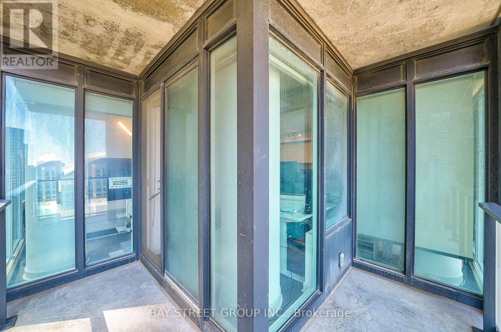 2205 - 115 Blue Jays Way, Toronto, Ontario  M5V 0N4 - Photo 32 - C13655054