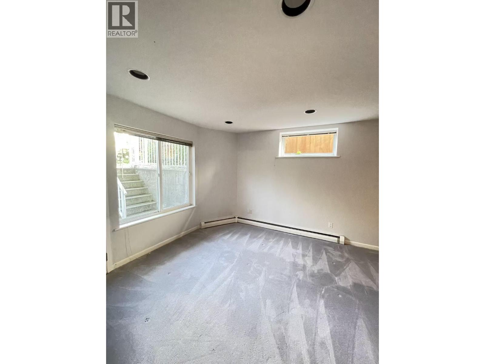 1000 Cliff Avenue, Burnaby, British Columbia V5A 2J9 - Photo 5 - R3153964