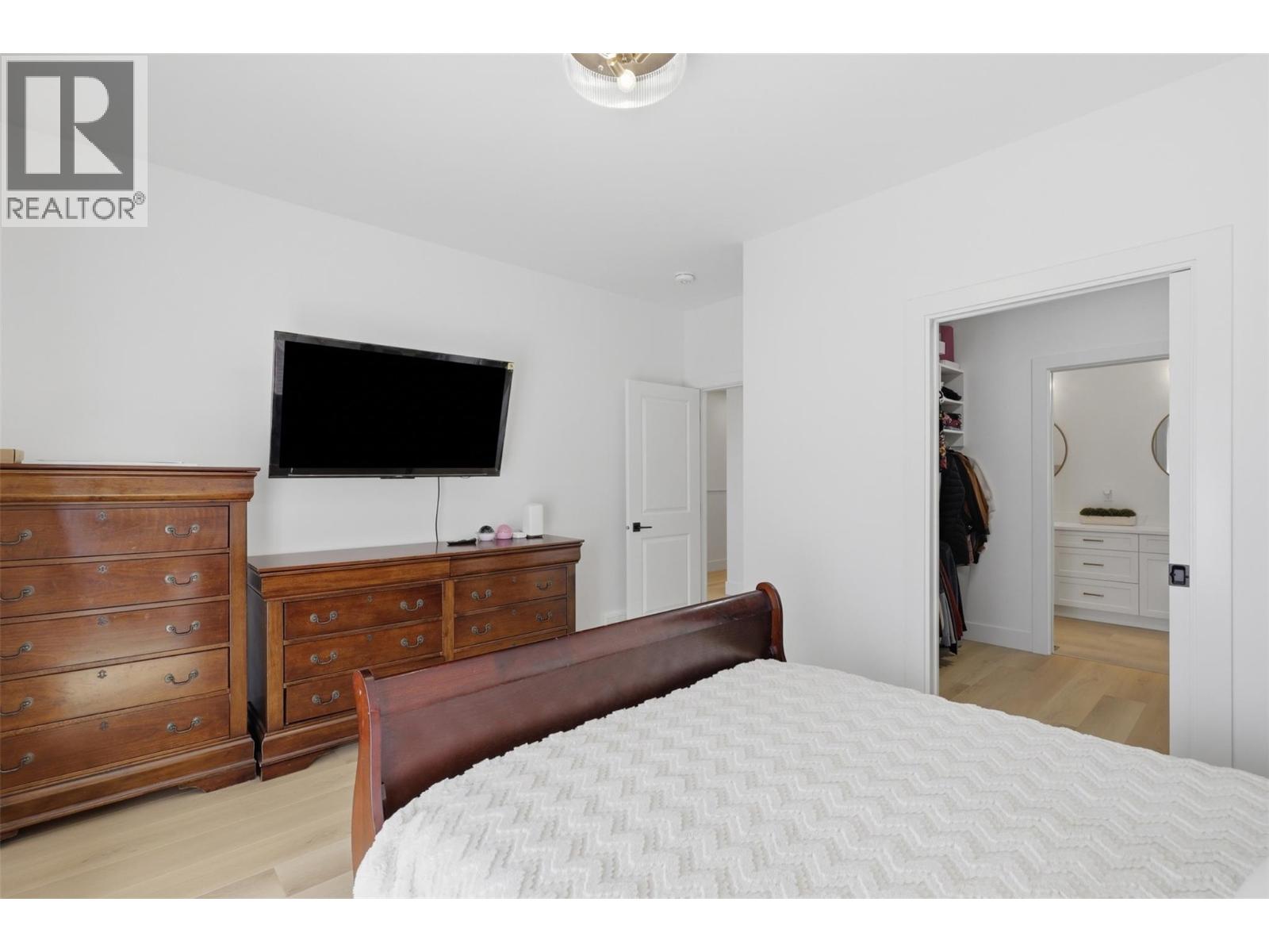 1179 Crestline Street, Kamloops, British Columbia  V2B 5Y7 - Photo 32 - 10392763