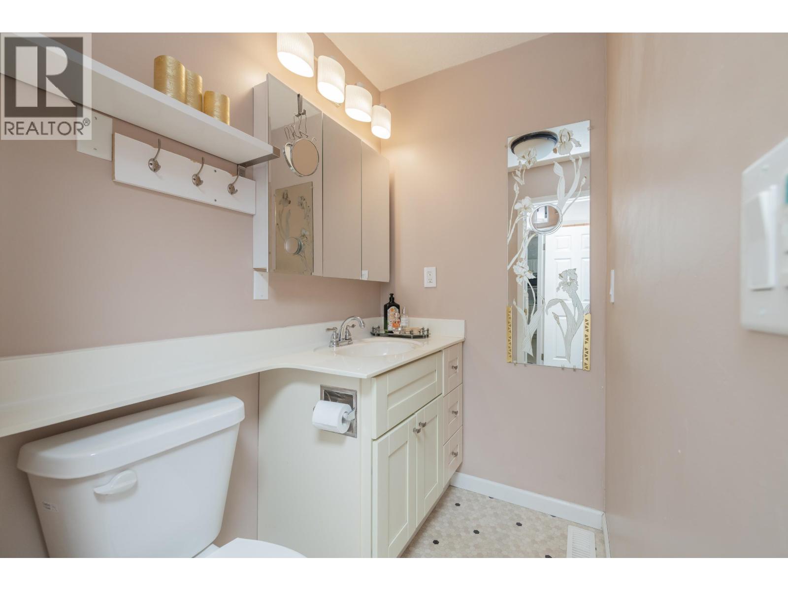 1038 Walls Avenue, Coquitlam, British Columbia  V3K 2T7 - Photo 14 - R3152436