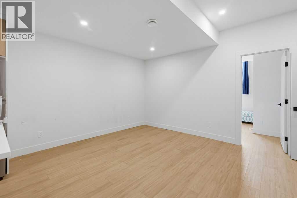 136 10 Avenue NW, Calgary, Alberta  T2M 0B3 - Photo 29 - A2334114