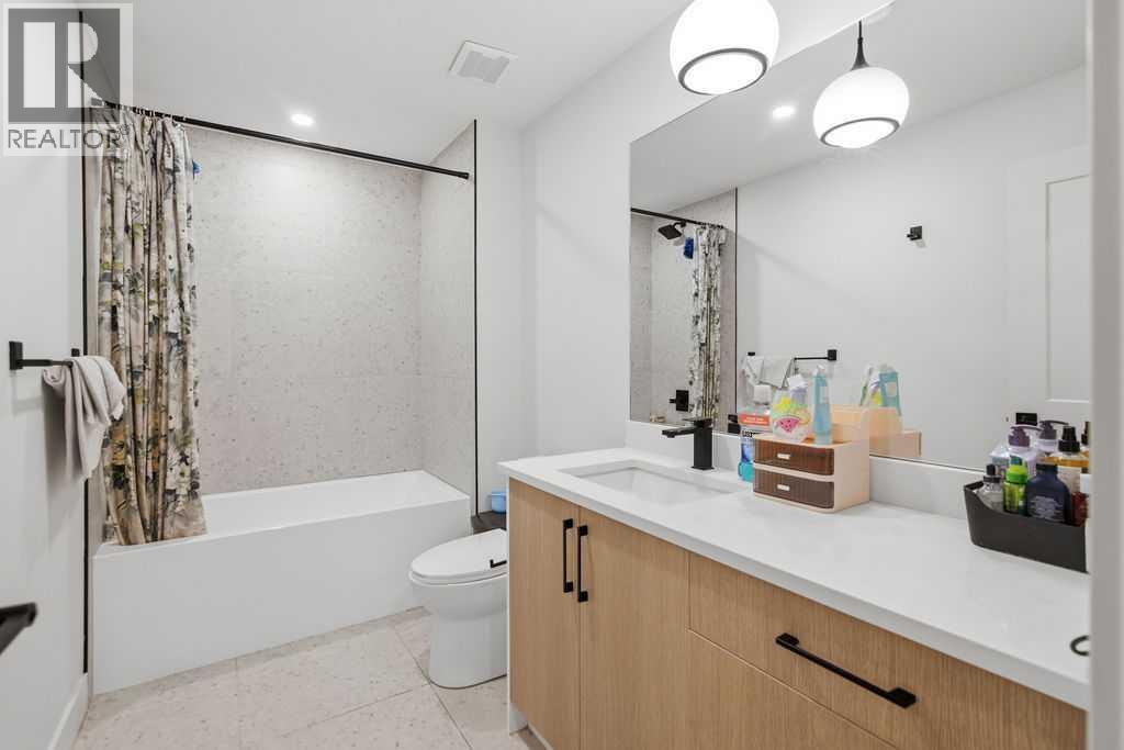 136 10 Avenue NW, Calgary, Alberta  T2M 0B3 - Photo 33 - A2334114