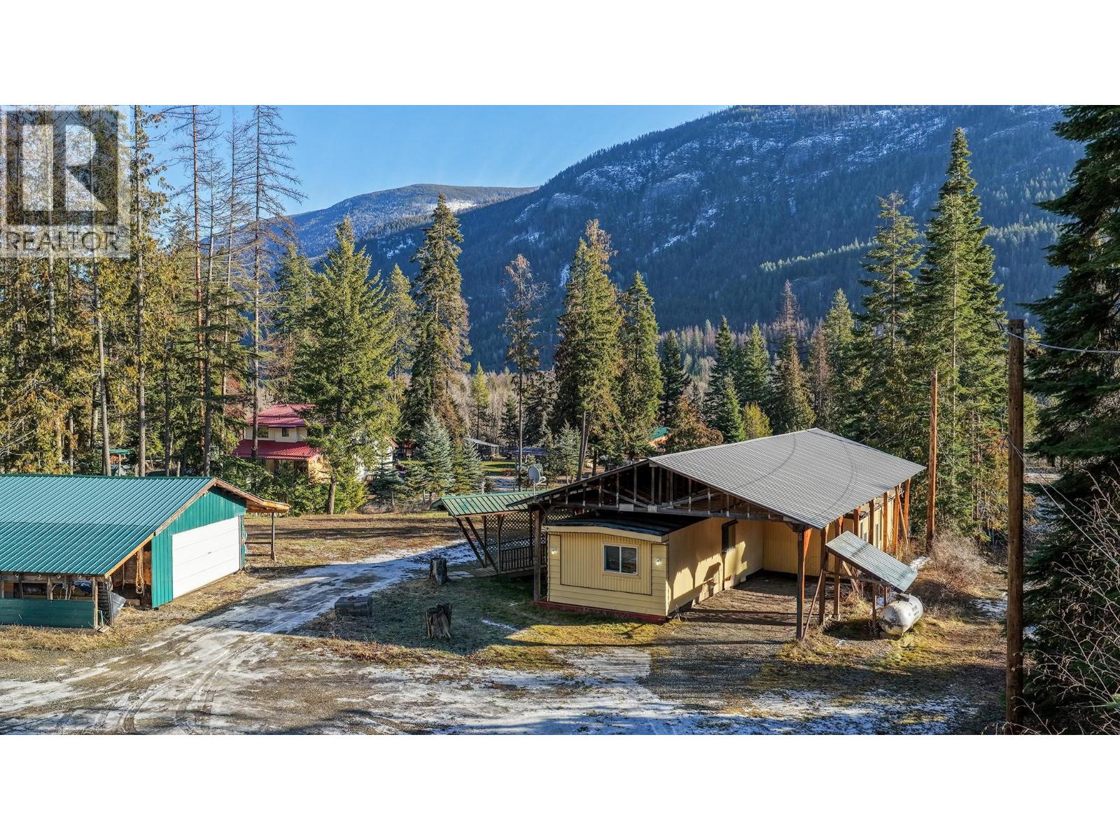 4717 Goat River North Road, Arrow Creek, British Columbia  V0B 1G9 - Photo 25 - 10397131