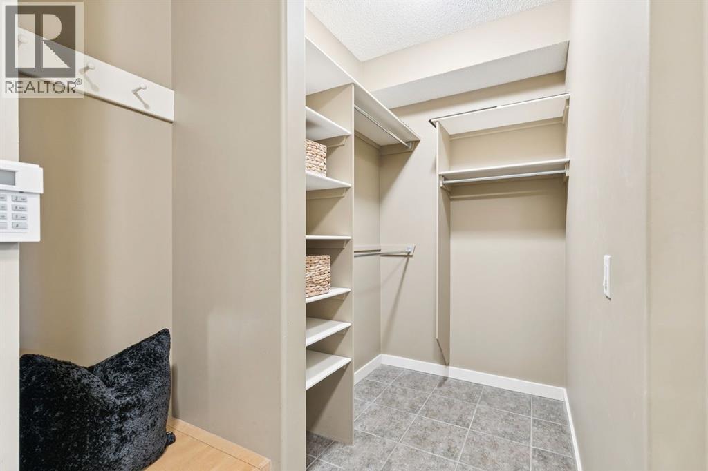 38 Evergreen Common SW, Calgary, Alberta  T2Y 4N8 - Photo 26 - A2305955