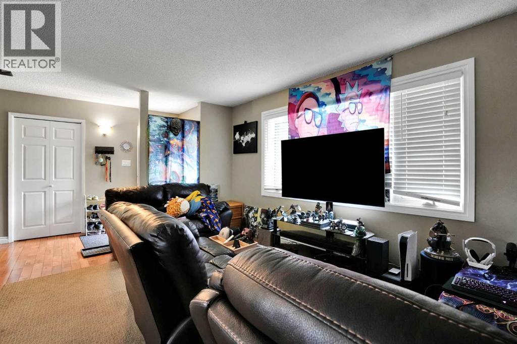 5748 Dalmead Crescent NW, Calgary, Alberta  T2A 1E6 - Photo 10 - A2333072