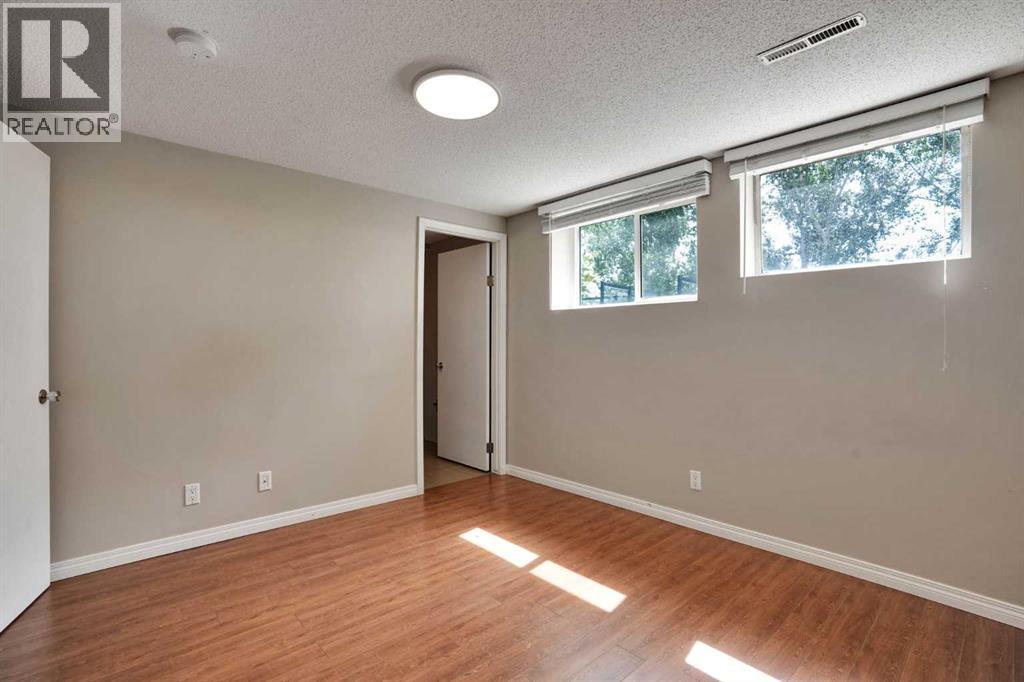 5748 Dalmead Crescent NW, Calgary, Alberta  T2A 1E6 - Photo 28 - A2333072