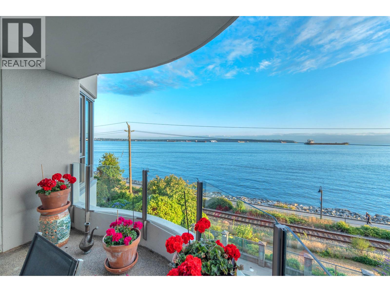 103 2280 Bellevue Avenue, West Vancouver, British Columbia V7V 1C6 - Photo 4 - R3144795