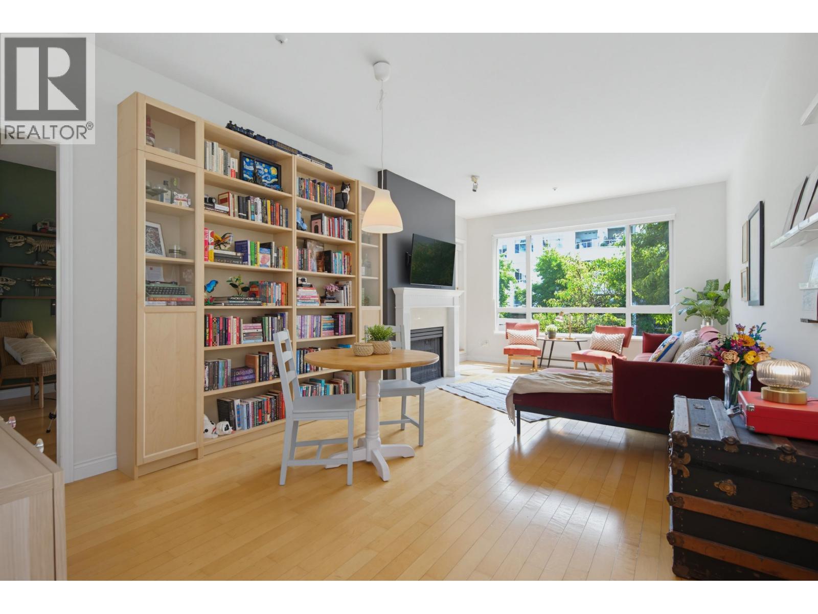 229 5735 Hampton Place, Vancouver, British Columbia  V6T 2G8 - Photo 3 - R3153547