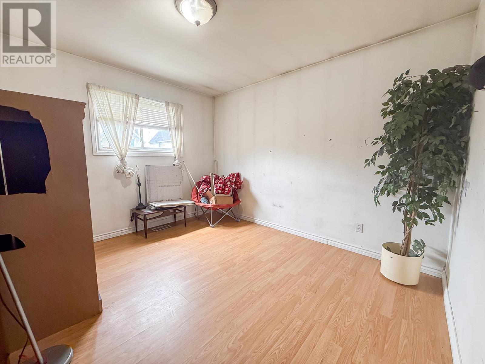 655 Queen St W, Sault Ste. Marie, Ontario P6A 1B1 - Photo 14 - SM262028