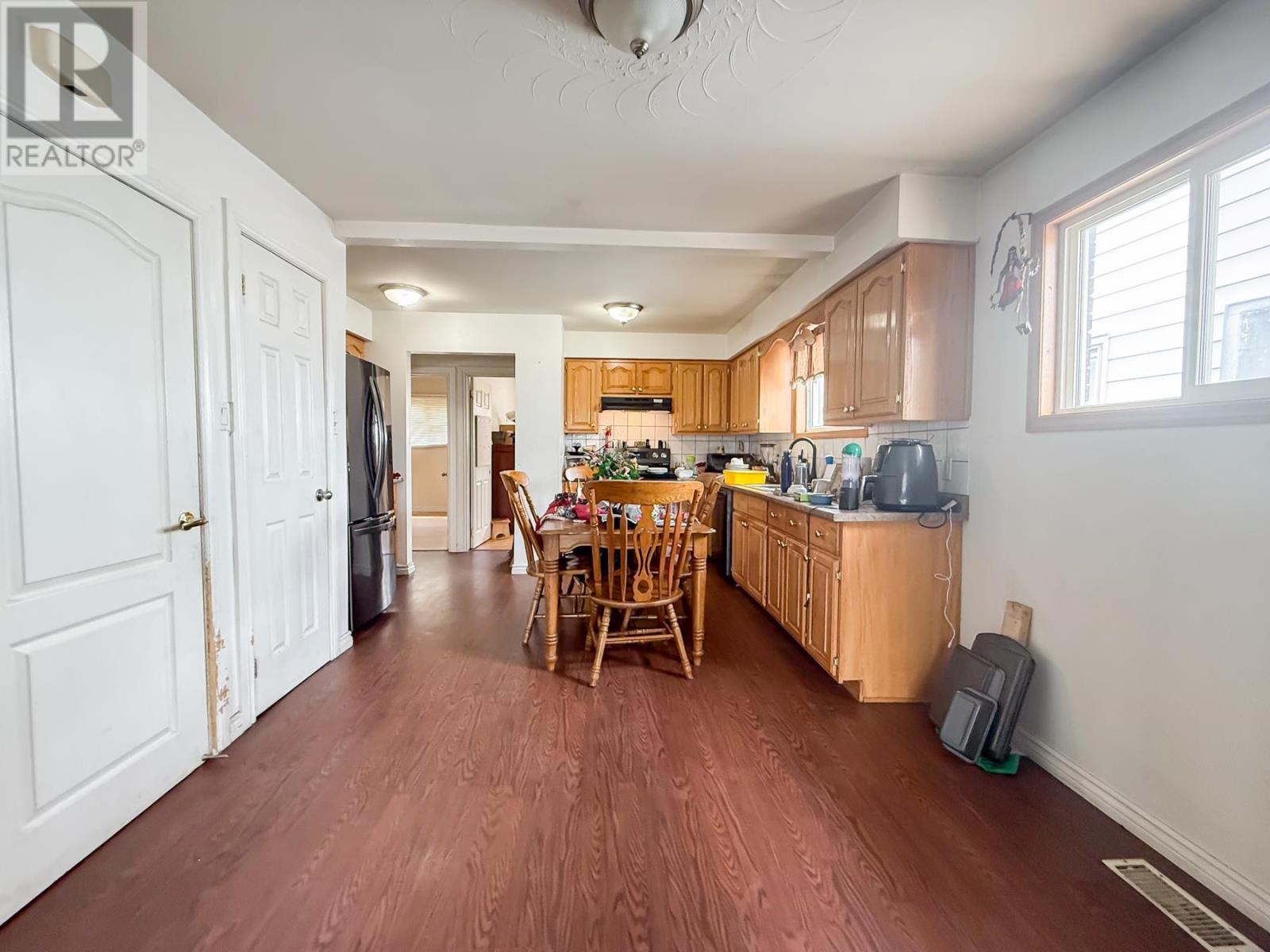 655 Queen St W, Sault Ste. Marie, Ontario P6A 1B1 - Photo 7 - SM262028