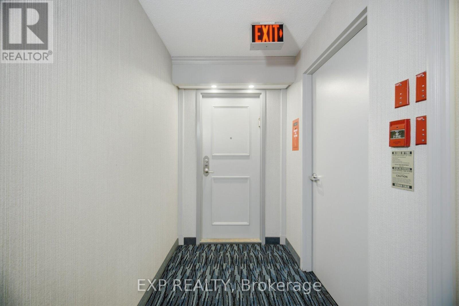 410 - 7440 Bathurst Street, Vaughan, Ontario L4J 7K8 - Photo 5 - N13654520