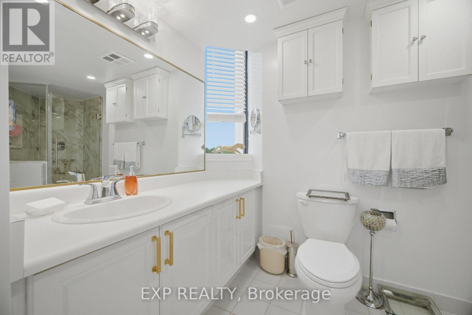 410 - 7440 Bathurst Street, Vaughan, Ontario L4J 7K8 - Photo 23 - N13654520