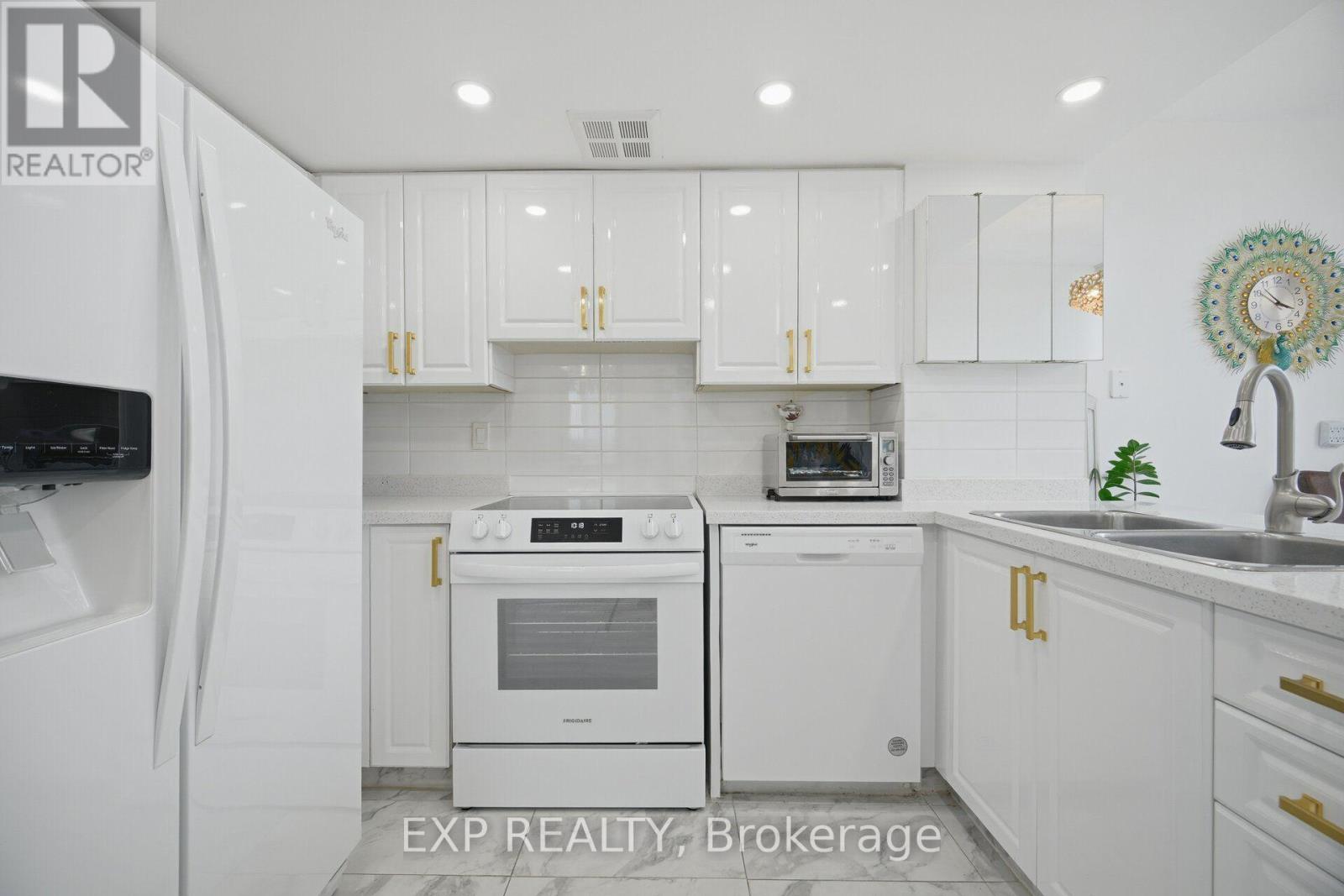 410 - 7440 Bathurst Street, Vaughan, Ontario L4J 7K8 - Photo 16 - N13654520