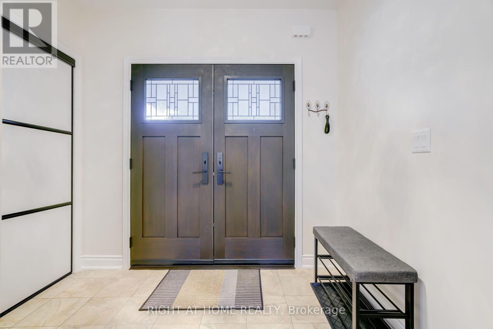 645 Caldwell Crescent, Milton, Ontario  L9T 0H4 - Photo 6 - W13608380
