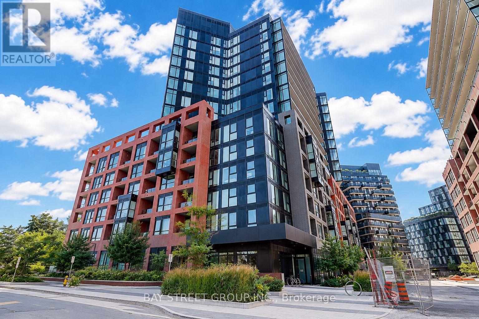 431 - 8 TIPPET ROAD, Toronto, Ontario