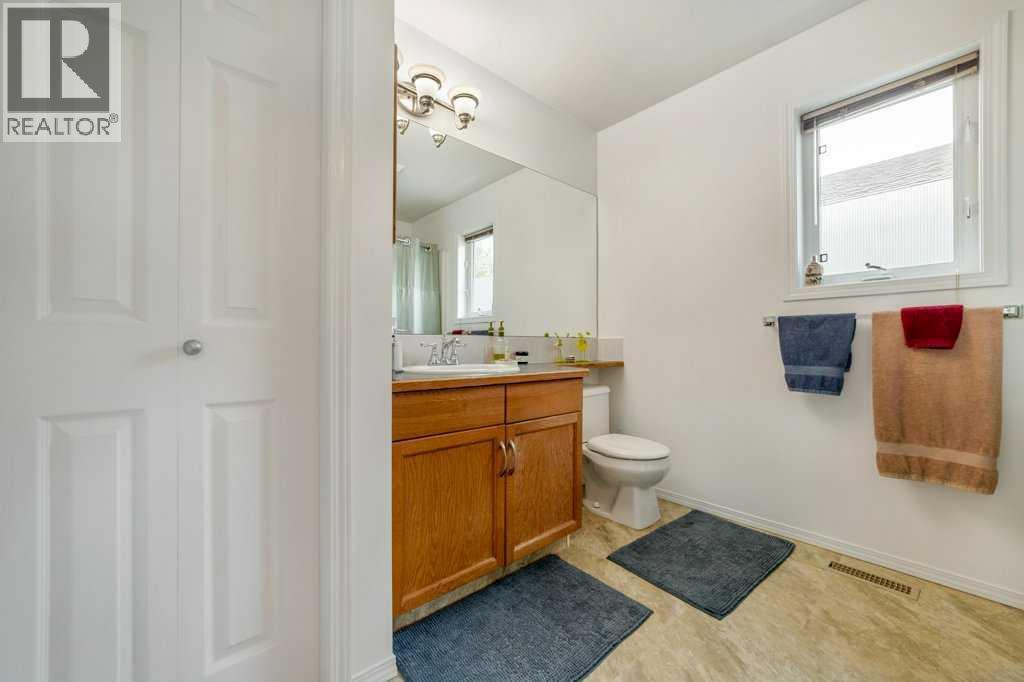 178 Peigan Court W, Lethbridge, Alberta  T1K 7N2 - Photo 20 - A2333309