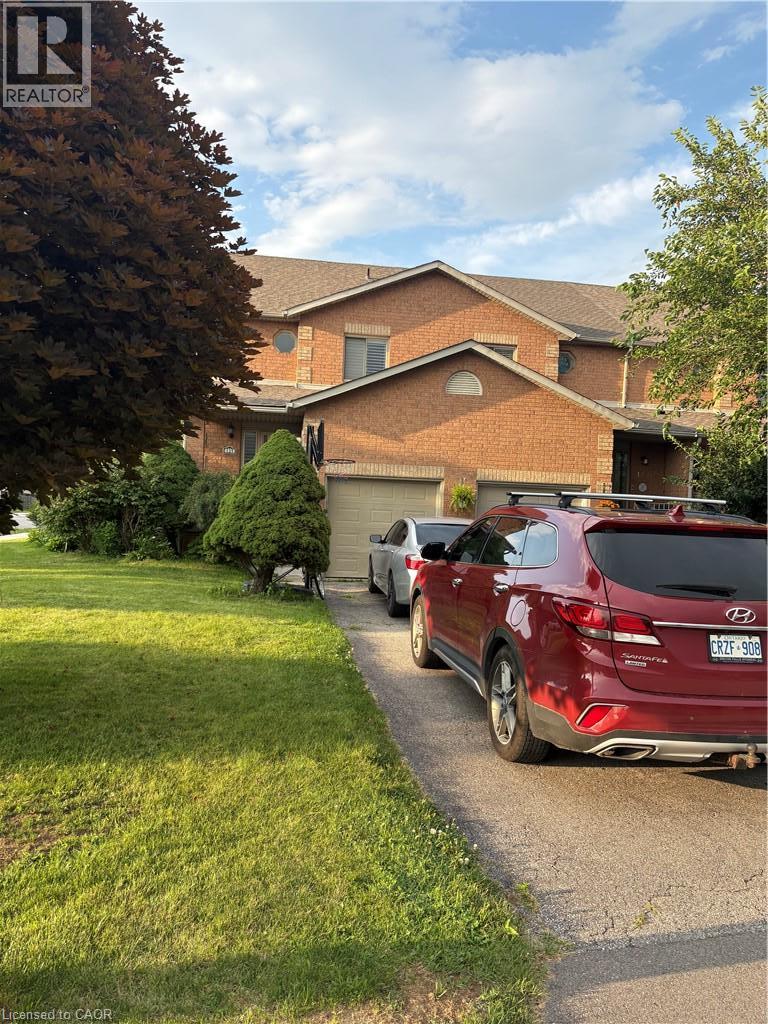 125 Terni Boulevard, Hamilton, Ontario  L8W 3W4 - Photo 2 - 40840979