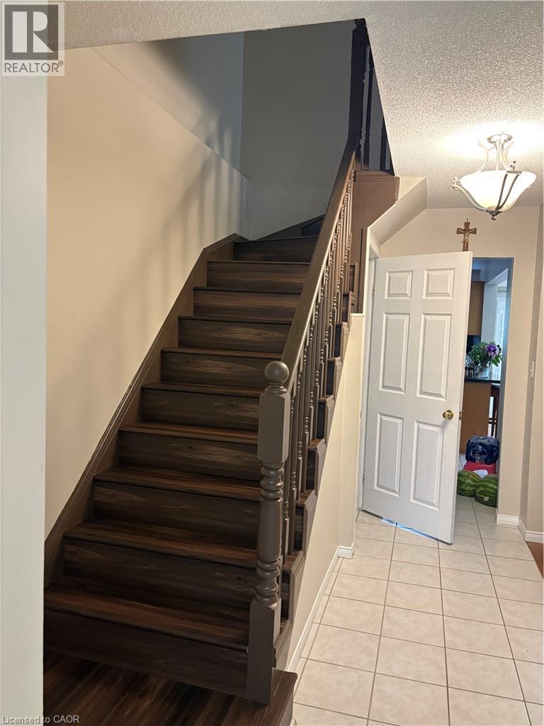125 Terni Boulevard, Hamilton, Ontario  L8W 3W4 - Photo 8 - 40840979