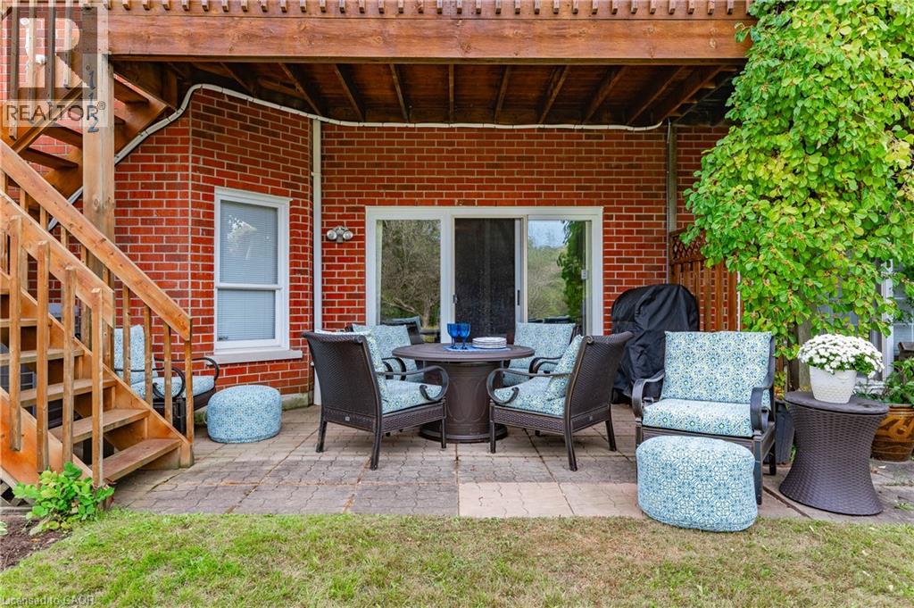 112 Fairwood Place W, Burlington, Ontario  L7T 4B6 - Photo 42 - 40853456