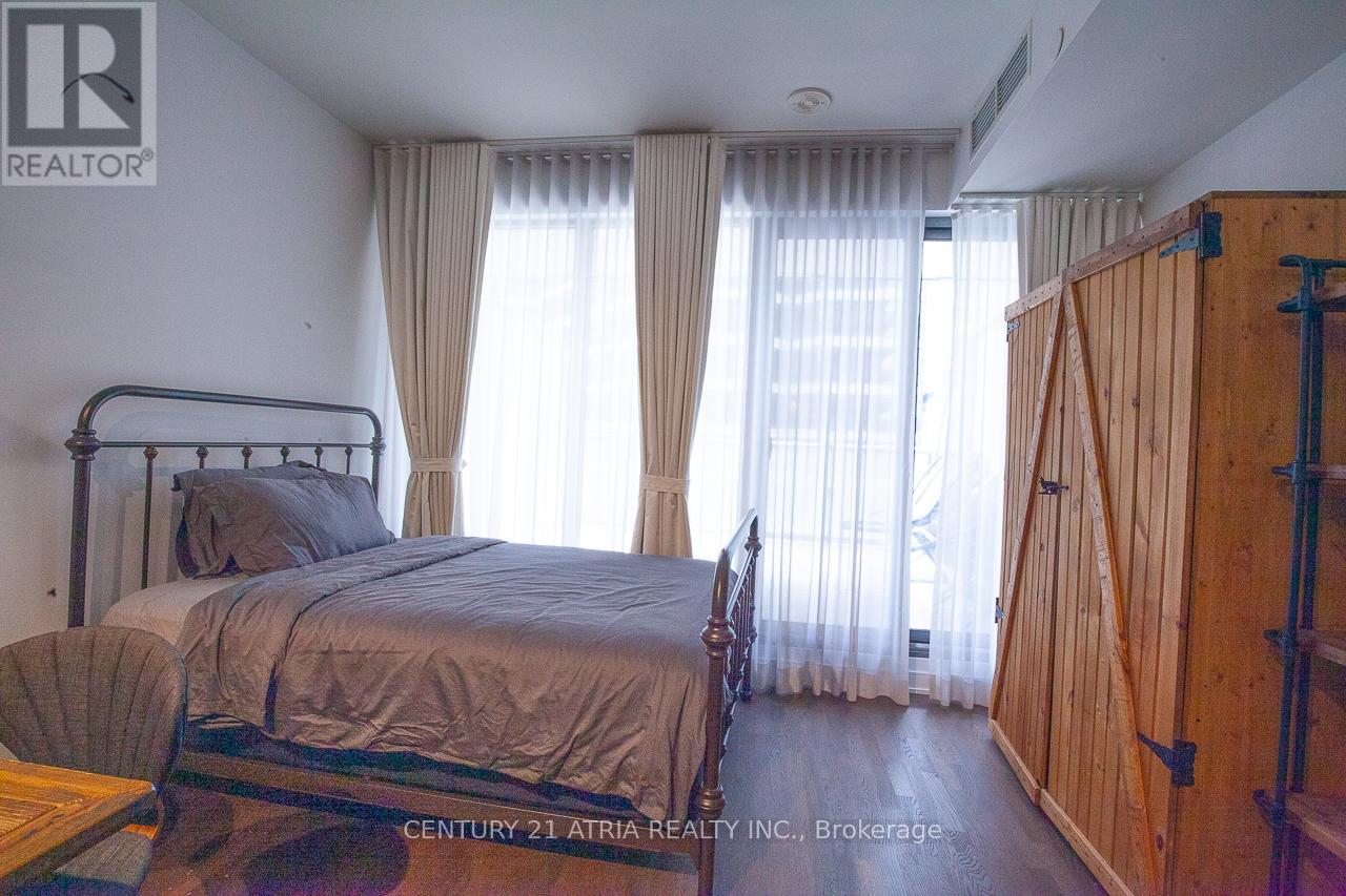 407 - 57 St Joseph Street, Toronto, Ontario  M5S 0C5 - Photo 17 - C13655104