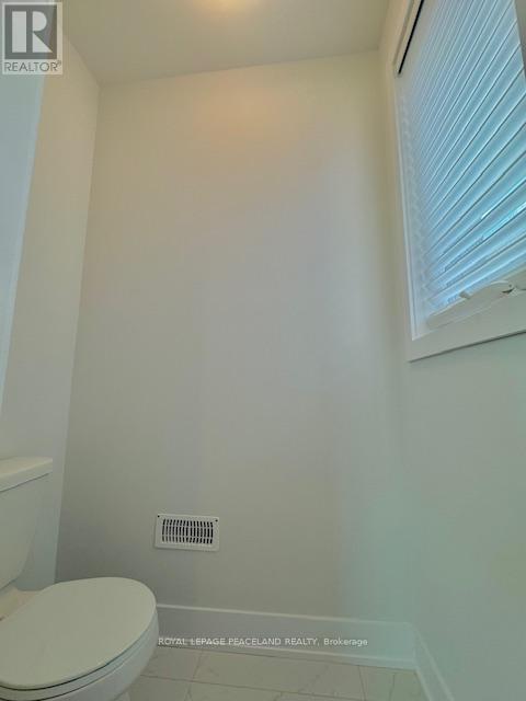 12 Sikura Circle, Aurora, Ontario  L4G 3Y8 - Photo 18 - N13655108
