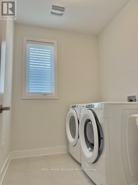 12 Sikura Circle, Aurora, Ontario  L4G 3Y8 - Photo 25 - N13655108