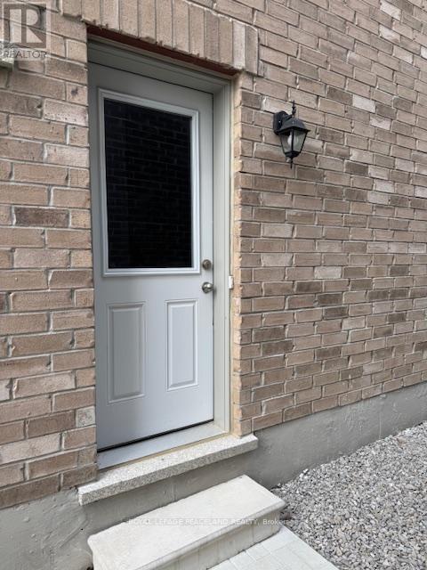 12 Sikura Circle, Aurora, Ontario  L4G 3Y8 - Photo 26 - N13655108