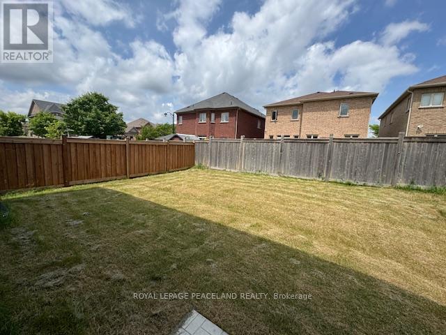 12 Sikura Circle, Aurora, Ontario  L4G 3Y8 - Photo 27 - N13655108