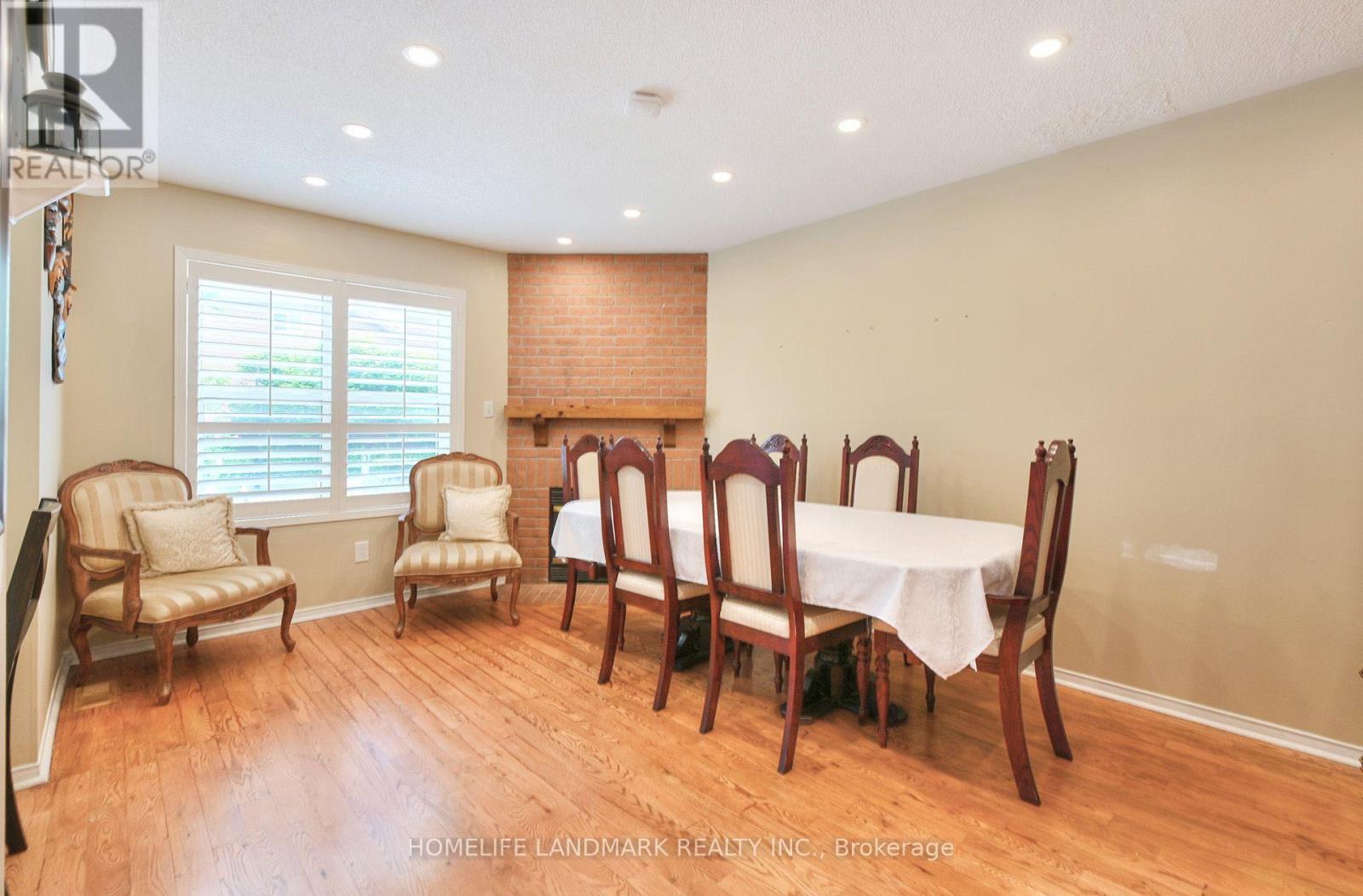 132 Muirland Crescent, Brampton, Ontario  L6X 4G2 - Photo 10 - W13655110