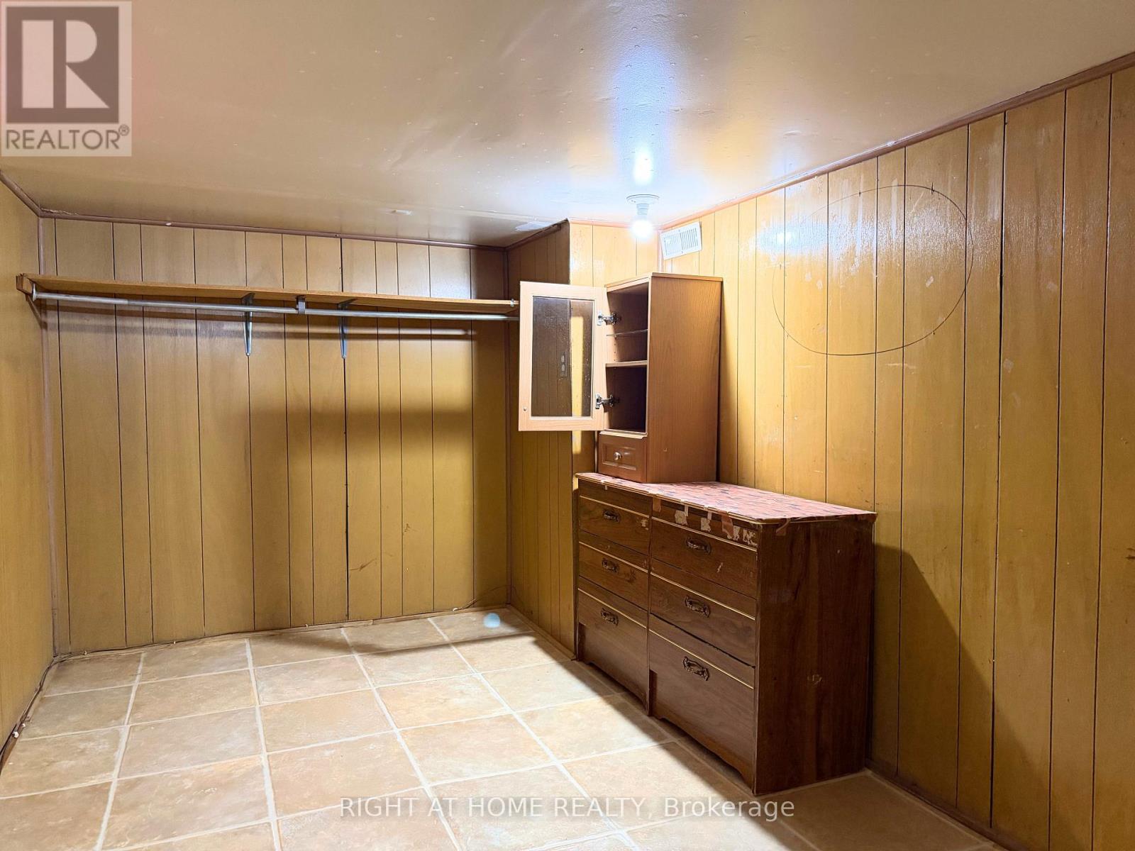 785 Lansdowne Avenue, Toronto, Ontario  M6H 3Z1 - Photo 14 - W13655118