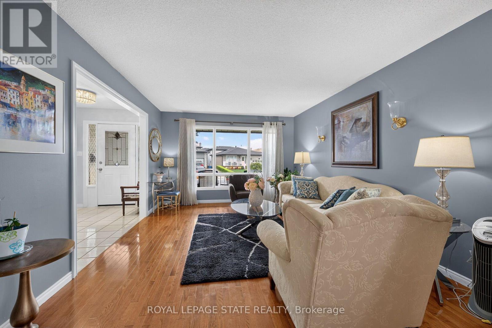 408 Rexford Drive, Hamilton, Ontario  L8W 2M6 - Photo 7 - X13655130