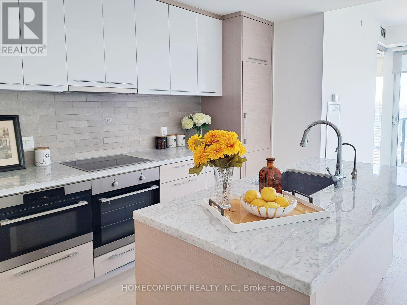 4703 - 488 University Avenue, Toronto, Ontario  M5G 0C1 - Photo 10 - C13655138