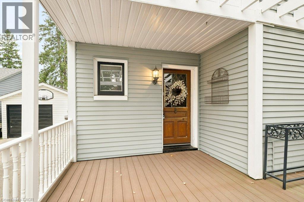 9 Park Avenue W, Elmira, Ontario  N3B 1K9 - Photo 10 - 40852824
