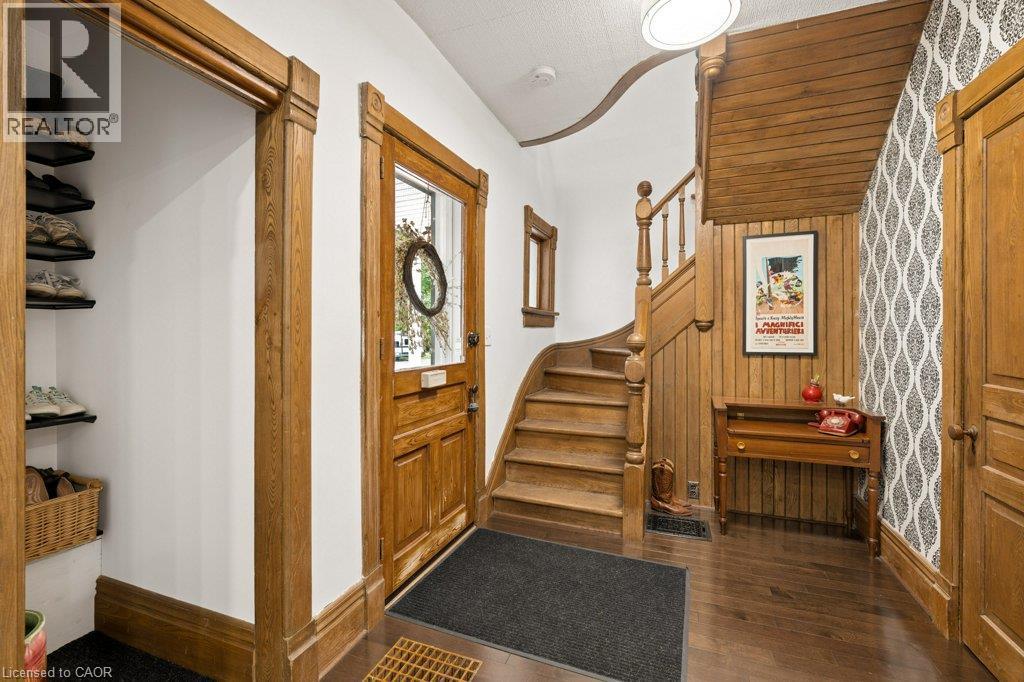 9 Park Avenue W, Elmira, Ontario  N3B 1K9 - Photo 12 - 40852824
