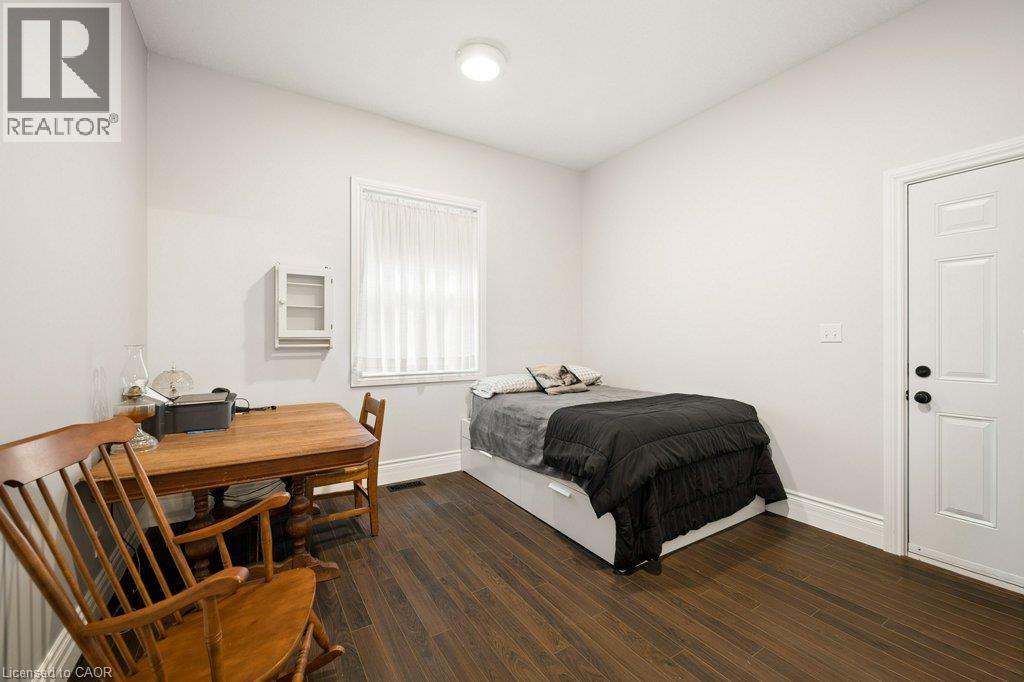 9 Park Avenue W, Elmira, Ontario  N3B 1K9 - Photo 31 - 40852824