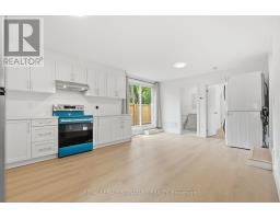 5 - 53 BISHOP AVENUE, Toronto, Ontario