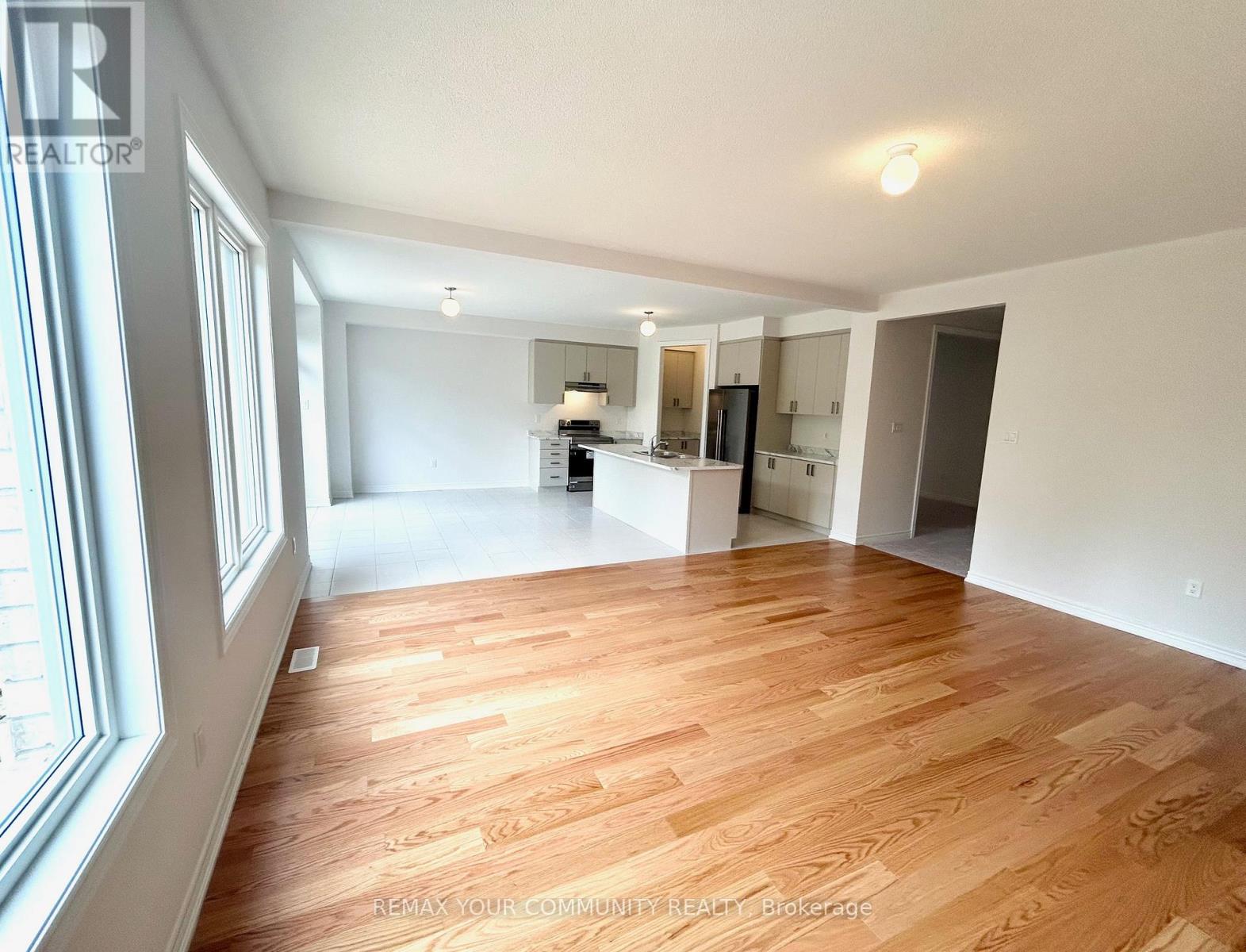 24 Baycroft Boulevard, Essa, Ontario  L0M 1B5 - Photo 11 - N13591526