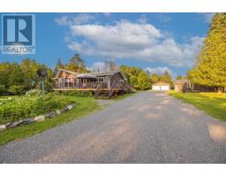 2032 20th Side RD, Richard's Landing, Ontario