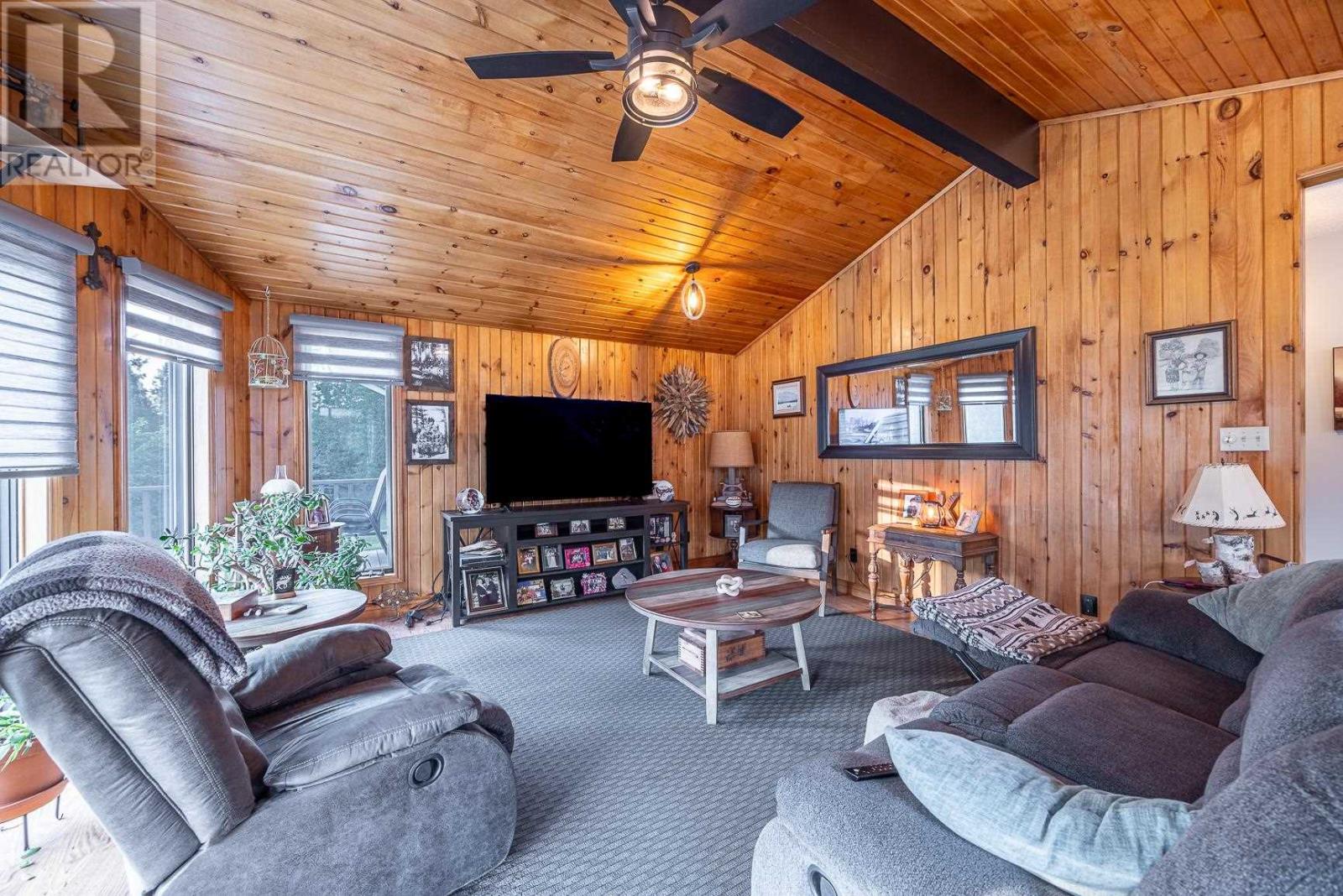 2032 20th Side Rd, Richard's Landing, Ontario  P0R 1J0 - Photo 17 - SM262106