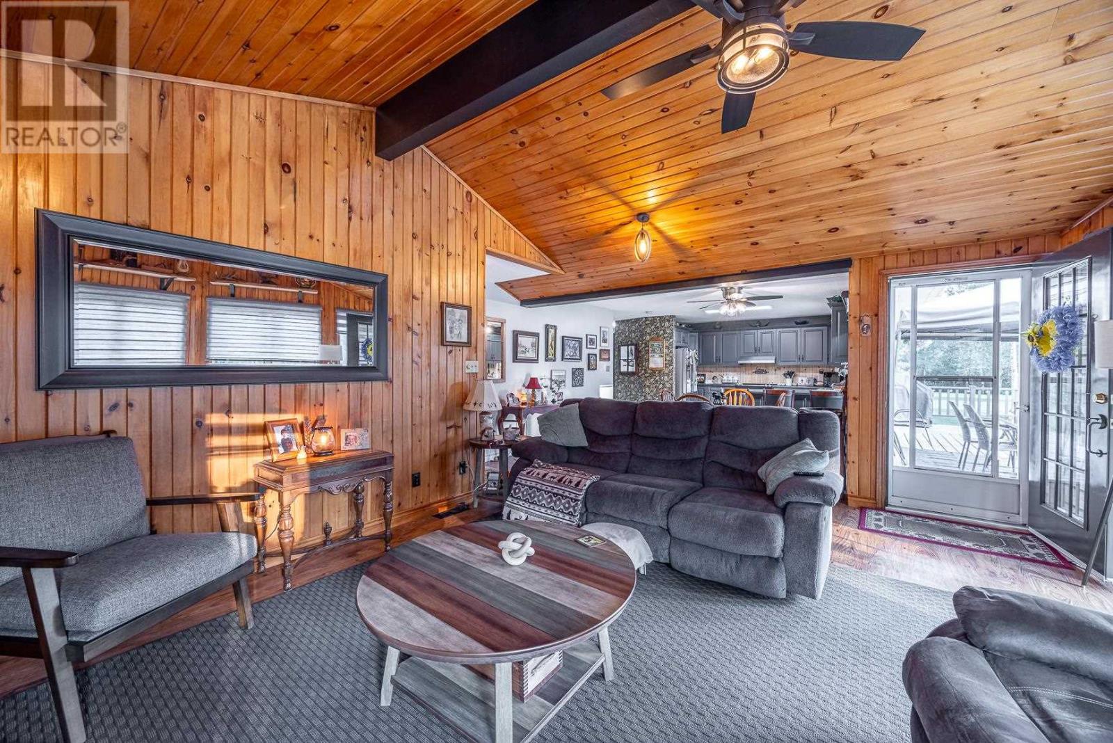 2032 20th Side Rd, Richard's Landing, Ontario  P0R 1J0 - Photo 18 - SM262106