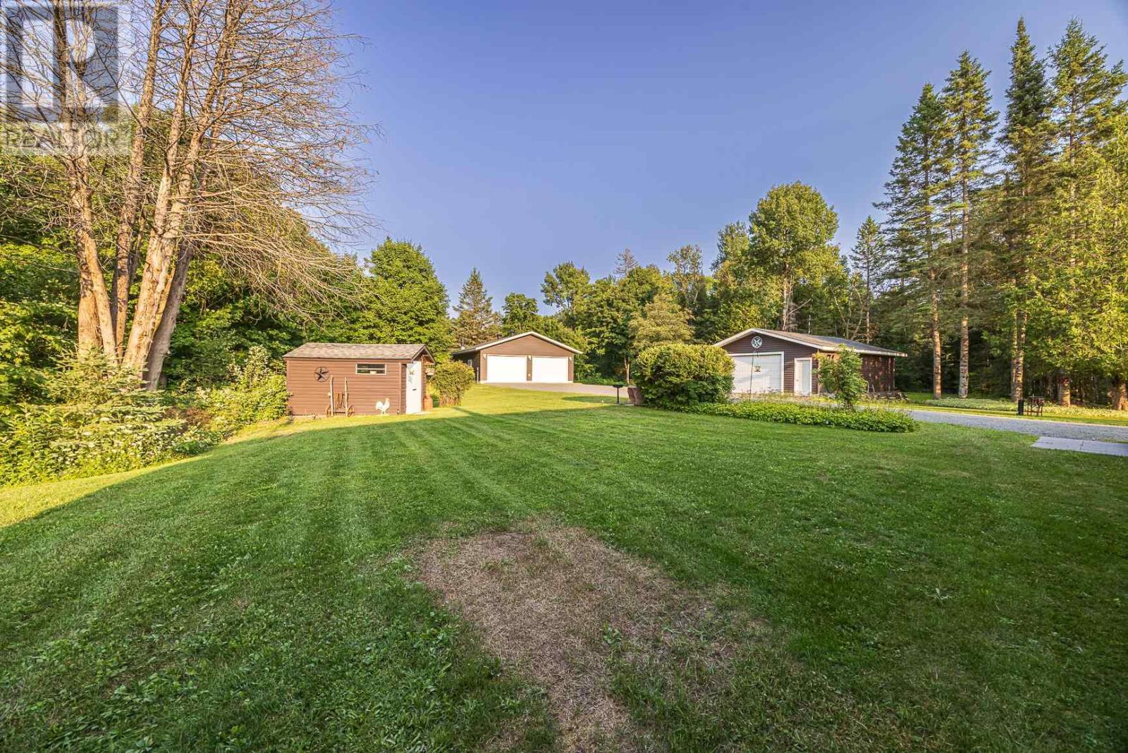 2032 20th Side Rd, Richard's Landing, Ontario  P0R 1J0 - Photo 32 - SM262106