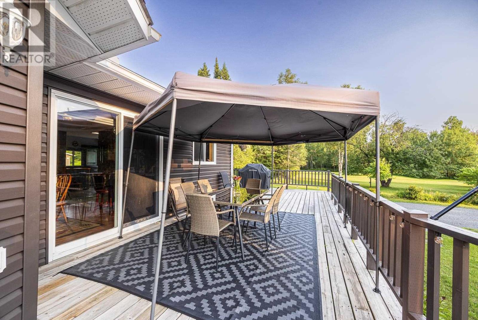 2032 20th Side Rd, Richard's Landing, Ontario  P0R 1J0 - Photo 45 - SM262106